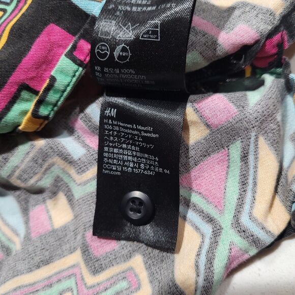 H&M Coachella Official Small Button Up Tribal Geometric Aztec Short Sleeve EUC - Picture 7 of 7